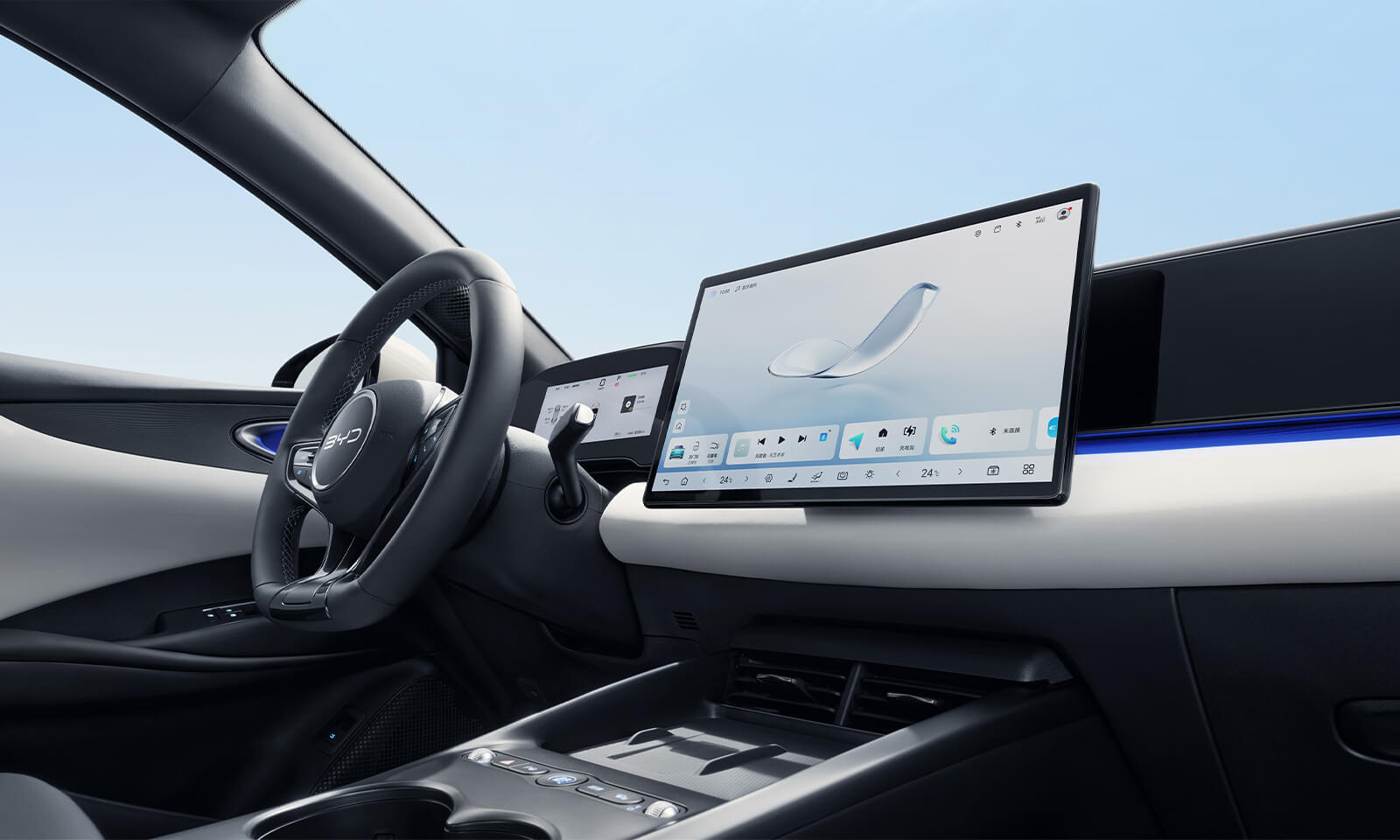 BYD Seal 06 DM-i Travel — DiLink 100 BYD Seal 06 DM-i Travel smart cockpit with 15.6-inch PAD and 8.8-inch cluster
